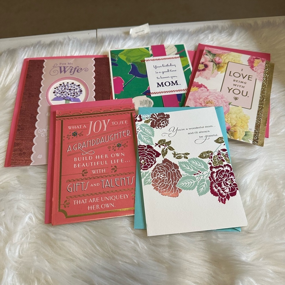 Colorful Greeting Card Set